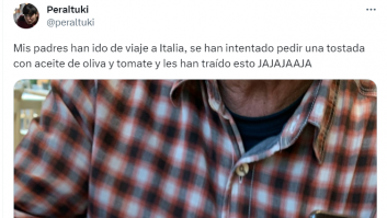 Piden en Italia una tostada con aceite de oliva y tomate y lo que les sirven es pura FANTASÍA
