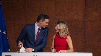 Sánchez y Díaz rubrican el pacto entre PSOE y Sumar, "un acuerdo para servir" y "gobernar mejor"
