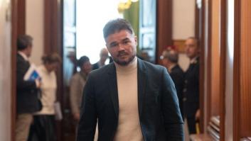 A Rufián le llueven los 'me gusta' al resumir así las manifestaciones contra la amnistía en las sedes del PSOE