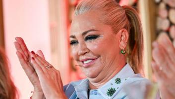 Belén Esteban triunfa revólver en mano para promocionar "un racho lleno de ambiciones"