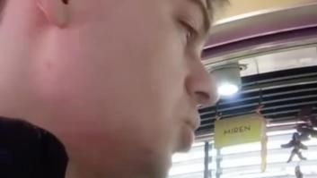 Un norteamericano llega al País Vasco y deja a cuadros a las dependientas de un mercado al hacer esto