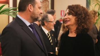 Ábalos rompe su silencio y contesta a María Jesús Montero: "Ya soy mayorcito. A mí las cosas se me dicen claritas"