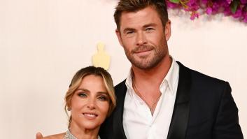 Elsa Pataky, con vestidazo 'made in Spain' en la alfombra roja de los Oscar