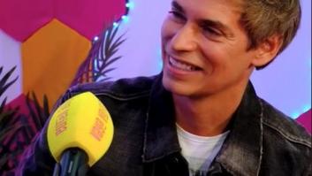 Carlos Baute confiesa que podría vivir sólo del dinero generado por "Colgando en tus manos"