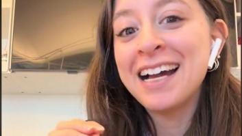 Responde así a los que dicen que los latinos huelen a gallina mojada