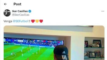 La foto de Iker Casillas ha traído cola, pero pocos podían imaginarse junto a quién vio el partido
