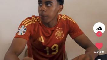 Una foto de Lamine Yamal comiendo tarta trae locos a los extranjeros: en España, lo más normal
