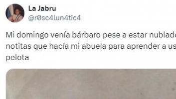 Enseña una nota que le escribió su abuela cuando estaba aprendiendo a usar la impresora: conmovedor