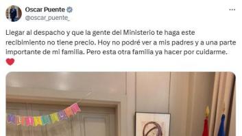 Es el cumpleaños de Óscar Puente y le dejan este regalo en el Ministerio: casi imposible mejorarlo