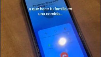 La sobremesa más inusual: una llamadita a Su Majestad