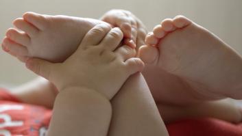 Las insólitas coincidencias del primer bebé asturiano de 2025: "Me hacía especial ilusión que naciera este día"