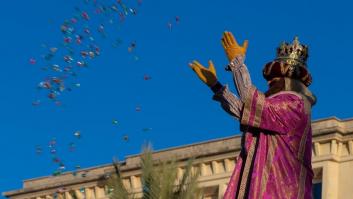 Denuncian al Rey Baltasar por un 'caramelazo' y el juez se lo toma a broma