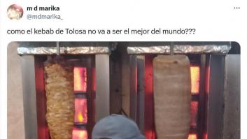 La camiseta de este empleado de un kebab se lleva todos los 'me gusta'