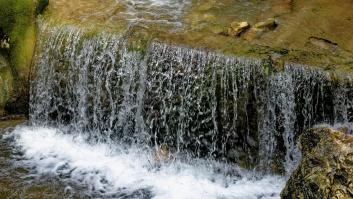 Este impresionante manantial a solo hora y media de España esconde una leyenda romántica