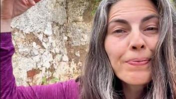 Esto es lo que le dicen a una mujer mayor que debe hacer a su edad