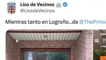 Alguien desesperado deja este cartel en la puerta del edificio para que todos sepan lo que hace un vecino