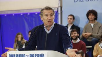 Dice que esto de Feijóo sobre el cambio de hora pasa "muy desapercibido" y lo califica con una palabra