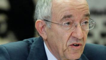 El gobernador del Banco de España, Miguel Ángel Fernández Ordóñez, ganó 176.000 euros brutos en 2011