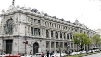 El Gobierno bajará a 500.000 euros el sueldo máximo de los banqueros de entidades con ayudas