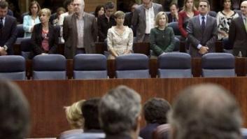Polémico minuto de silencio por Santiago Carrillo en la Asamblea de Madrid