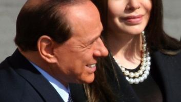 Berlusconi, al recibir el alta tras superar el coronavirus: "Esta vez también me he librado"