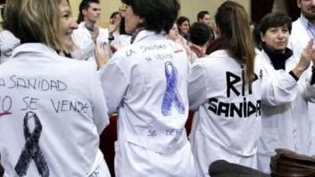 La protesta por la Sanidad se 'cuela' en el Senado (FOTOS)