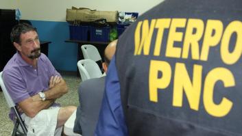 El fundador de McAffe detenido en Guatemala por una muerte en Belice (FOTOS)