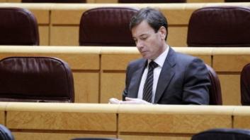 El PP se mofa del encierro de los socialistas: fue una "fiesta de los pijamas"