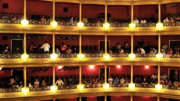 Un teatro de Minnesota ofrece "asientos tweet" para que los espectadores puedan utilizar los móviles