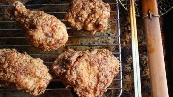 13 cosas que nunca deberías meter en el microondas