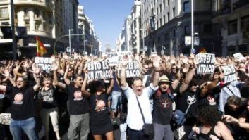 Los funcionarios vuelven a salir a la calle y cortan la Gran Vía de Madrid