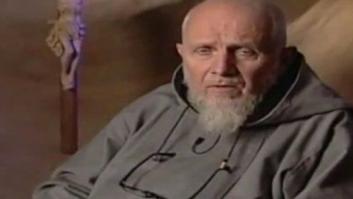 Benedict Groeschel, sacerdote de Nueva York, asegura que "los jóvenes son unos seductores"