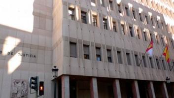 Una madre se enfrenta a dos años de cárcel por lo que le hizo al jefe de estudios y la directora del colegio de su hijo