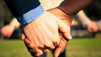 California prohíbe los pseudotratamientos para 'curar' a menores homosexuales