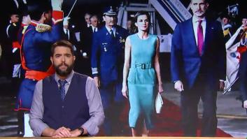 Dani Mateo desvela quién lo pasó peor durante la hora que Felipe y Letizia esperaron en un avión en Argentina