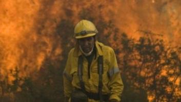 Controlado el incendio que se ha cobrado una víctima en Málaga (FOTOS)