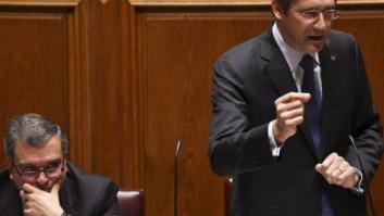 El Gobierno de Portugal presenta una "enorme" subida de impuestos para cuadrar el déficit