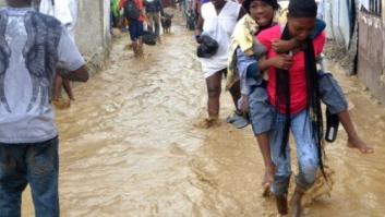 El huracán Sandy se convierte en ciclón y se aproxima a EEUU tras dejar 28 muertos en el Caribe