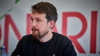 Colau e Iglesias, encerrados en un ascensor media hora (FOTOS)