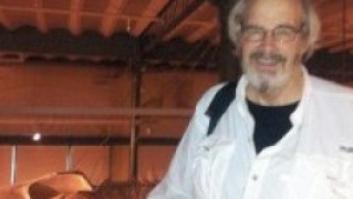 Jack Horner: cómo diseñar un Pollosaurio o un Dinopollo