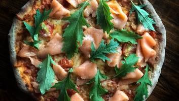 Pizza rústica de salmón ahumado casero... te va a entrar hambre