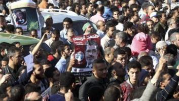 Protestas en Egipto: la oposición laica rechaza el diálogo propuesto por Morsi y vuelve al palacio presidencial