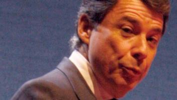 Una plataforma de Parla insta a llamar a Ignacio González y decirle "mi salud no se vende"