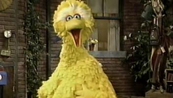 Fallece a los 85 años Caroll Spinney, el titiritero que dio vida a la Gallina Caponata original de 'Barrio Sésamo'