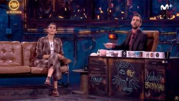 Alba Flores decepciona a su madre con su respuesta a la pregunta de follar en 'La Resistencia'