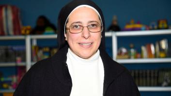 El controvertido tuit de Sor Lucía mientras ardía Notre Dame que le está costando numerosas críticas