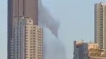 Un seísmo vacía la piscina del ático de un rascacielos