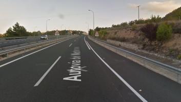 Un coche en sentido contrario causa una colisión con dos muertos en Alicante