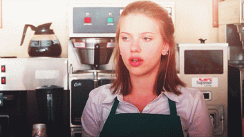 Scarlett Johansson: la caída que se transformó en montajes (GIF, TUITS, FOTOS)