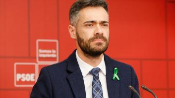 Echenique no puede evitar reaccionar a este comentario sobre el PP y suelta una carcajada